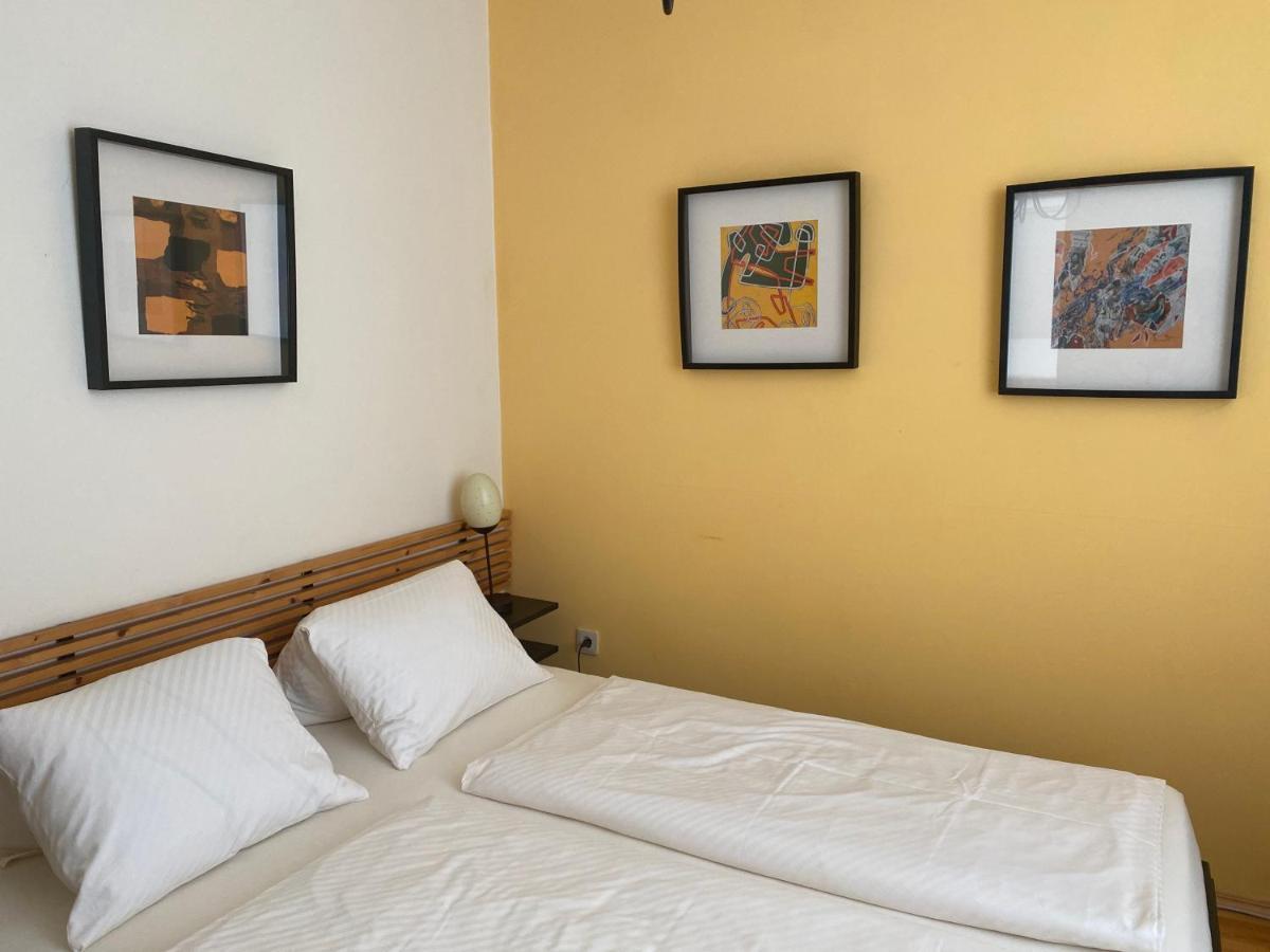 V Gemuetliches Gartenhaus Smihel nad Pliberkom Εξωτερικό φωτογραφία